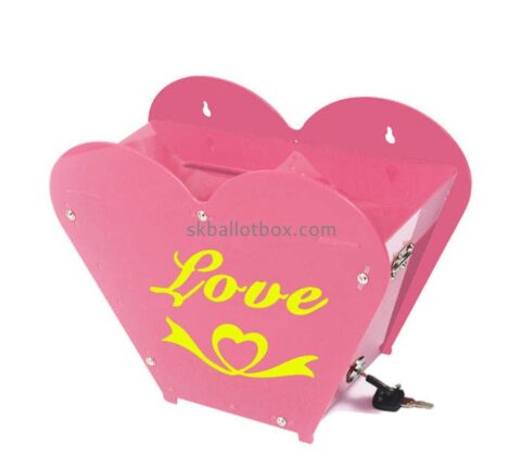 Acrylic boxes supplier custom plexiglass charity box heart shape donation box DB-065